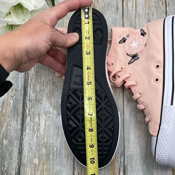 Converse Chuck Taylor All Star Butterflies Hightop Sneaker Shoes Size 7.5 - Picture 10 of 10
